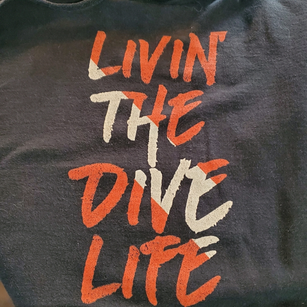 LIVIN' THE DIVE LIFE Black Hoodie size 2XL - Picture 6 of 10